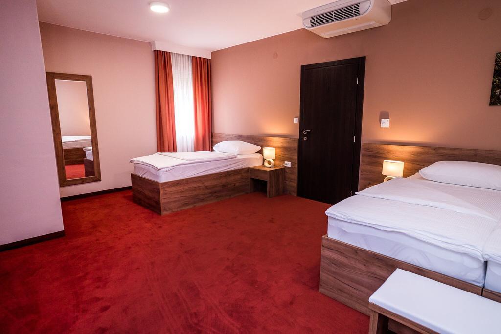 B&B Villa Angy Korenica Exteriér fotografie