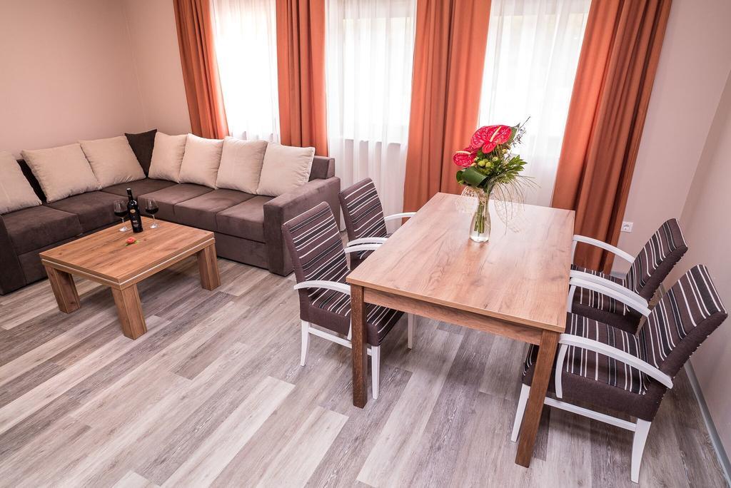 B&B Villa Angy Korenica Exteriér fotografie