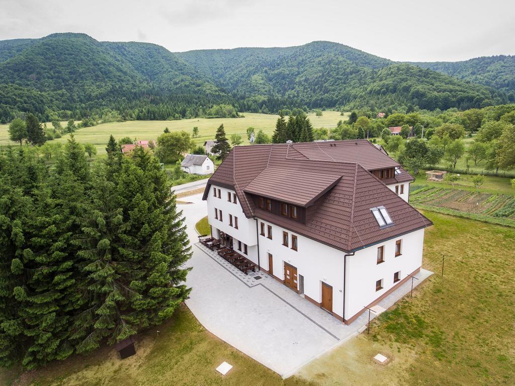B&B Villa Angy Korenica Exteriér fotografie