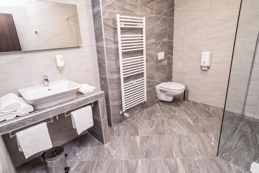 B&B Villa Angy Korenica Exteriér fotografie